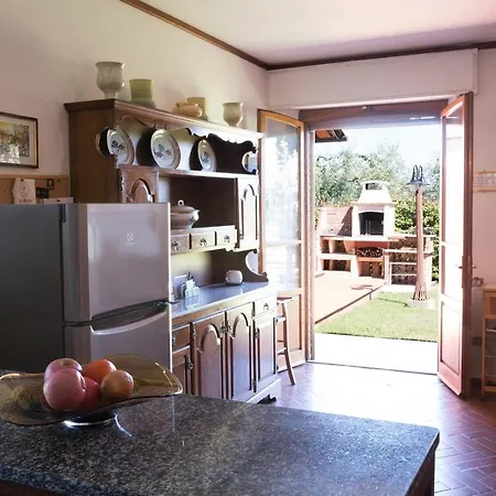 Alojamento de Acomodação e Pequeno-almoço Villa Giola B&B