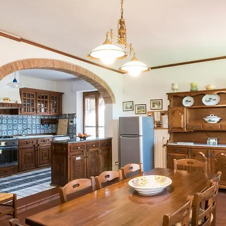 Villa Giola B&B Alojamento de Acomodação e Pequeno-almoço *